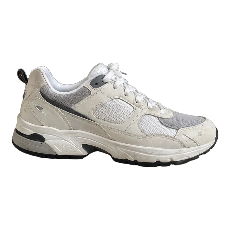 A white and grey running shoe — finished Amazon main image